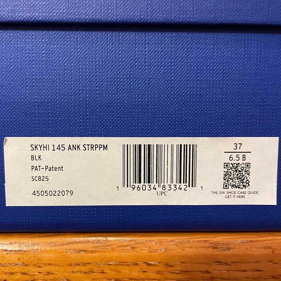 STUART WEITZMAN
Sky High 145 patent-leather platform pumps - Picture 8 of 8